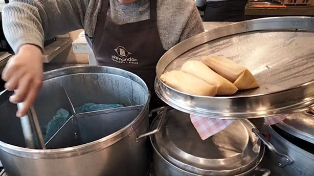 Para chuparse los dedos: Tamales de cuchara, una opción diferente para el Día de la Candelaria (+Video)