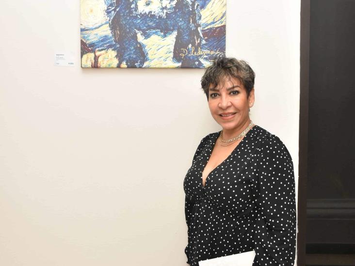 Artistas veracruzanos llevan a cabo la 42ª exposición en el pasillo CurArte