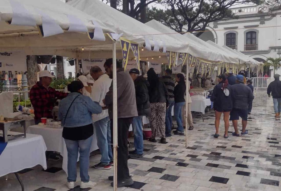 Pese a lluvia se lleva a cabo el segundo día de la muestra gastronómica por san Sebastián