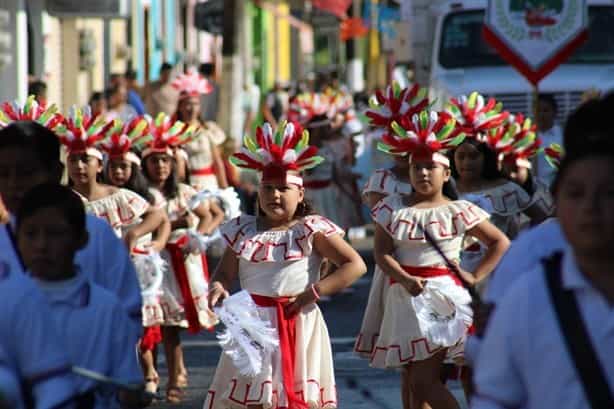 Esplendor de 460 años: Misantla vibra en desfile conmemorativo