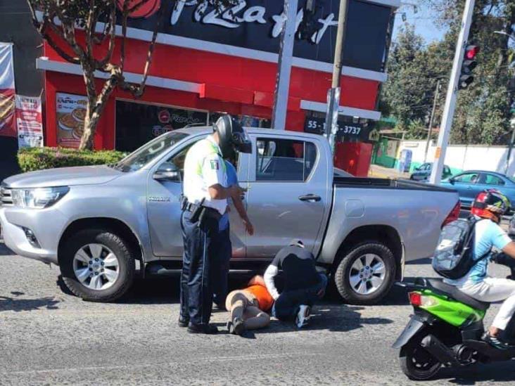 Arrollan a empleada de pizzería en transitada avenida de Xalapa