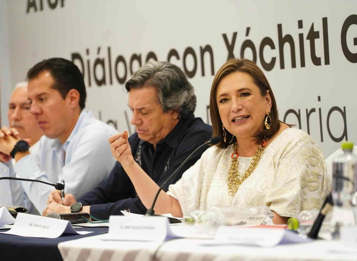 Desangelada visita de Xóchitl Gálvez en el puerto de Veracruz