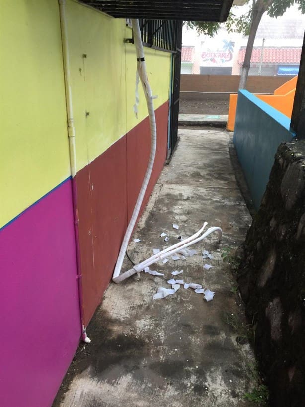 Atracan jardín de niños en Boca del Río y dejan daños de miles de pesos