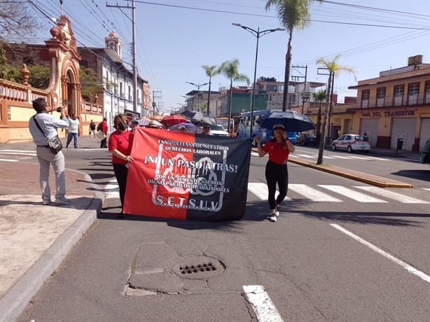 Setsuv también se moviliza en zona centro de Veracruz; exigen aumento (+Video)