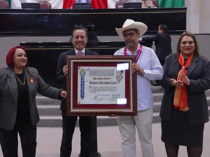 Presume gobernador rescate de música autóctona de Veracruz