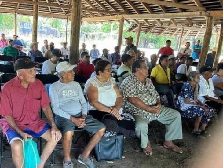 Sedatu entrega tierras a más de 2 mil campesinos mexicanos