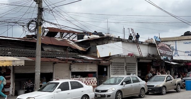 Fuga de gas en mercado Poza Rica moviliza a cuerpos de emergencia