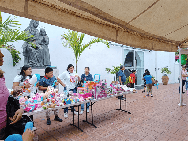 Niños de Boca del Río asisten al Festival San Juan Bosco en la parroquia de Santa Ana