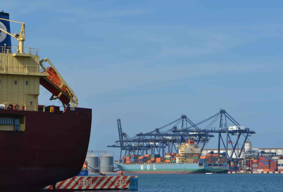 Veracruz, el primer puerto nacional en movimiento de carga