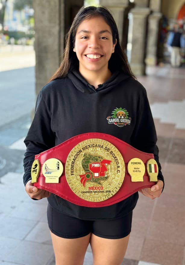 Boxeadora veracruzana pide apoyo para competir en Tailandia