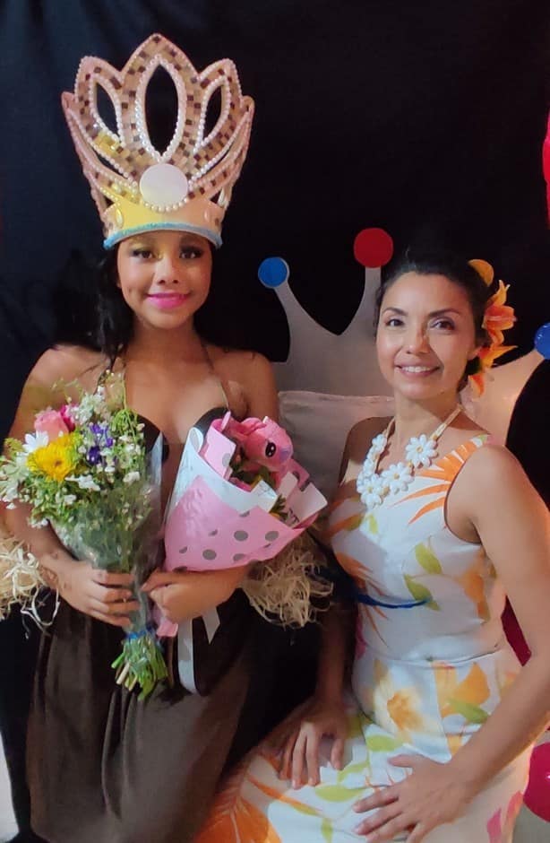 Dayann Alessandry en su magnífico debut en el festival de Danzas Polinesias