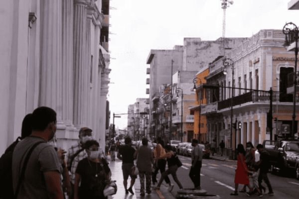 Traerá beneficios al centro histórico de Veracruz tener el cableado eléctrico subterráneo : CMIC