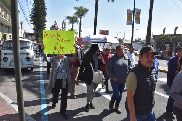 Integrantes del Setsuv marchan en Córdoba y Orizaba (+Video)