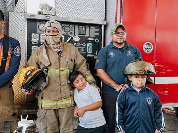 Niños conocieron la labor de los bomberos de La Antigua