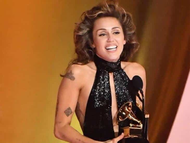 Miley Cyrus Obtiene El Primer Grammy De La Noche Por ‘flowers