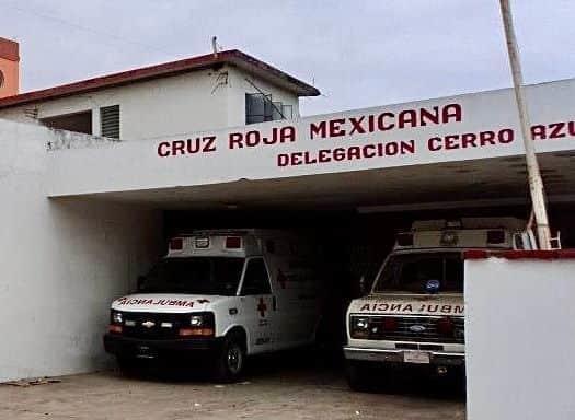 Por conflicto laboral, suspenden servicio en Cruz Roja de Cerro Azul