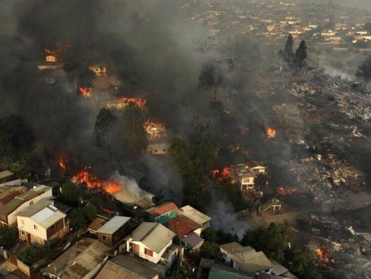 AMLO manda más de 20 toneladas de despensa a Chile tras incendios