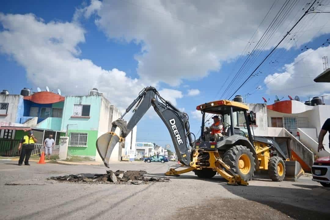 Inicia obra de repavimentación de calles en Lomas 4, en Veracruz