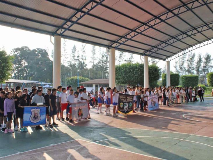 Realizan Juegos Deportivos Escolares en la Zona 102 de Misantla