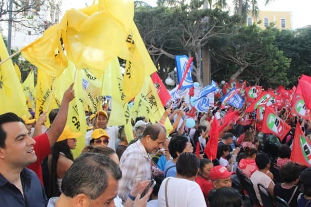 “Vamos a sacudir a Veracruz”, llamó José Yunes Zorrilla en su cierre de precampaña