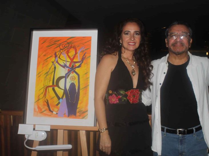 Poetas se unen para dar voz a las obras de Lalo Rivera