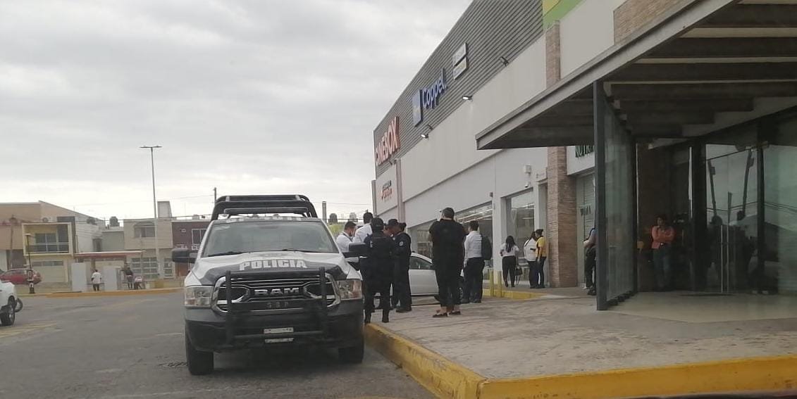 Intento de robo frustrado en negocio de la DiverPlaza de Veracruz