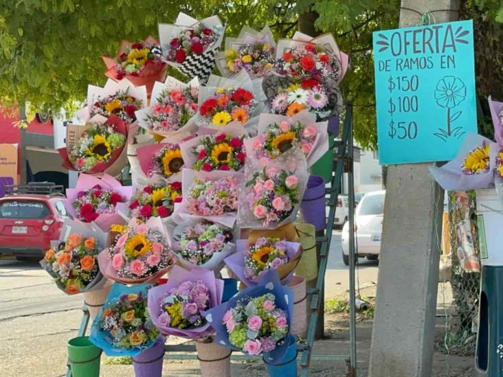 El amor sale caro; precio de las rosas se dispara en Poza Rica