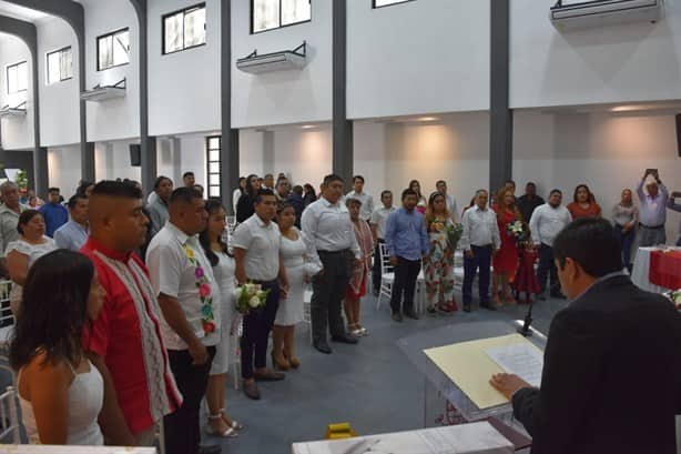 ¡Legalizan su amor! Realizan bodas colectivas en Río Blanco