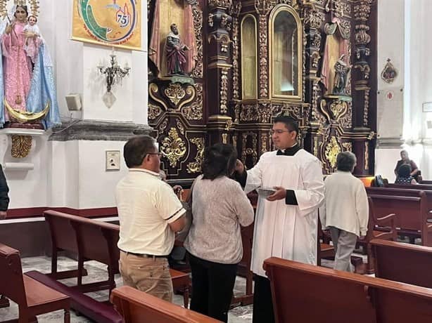 Miércoles de Ceniza no se contrapone al Día del Amor y la Amistad: obispo de Orizaba