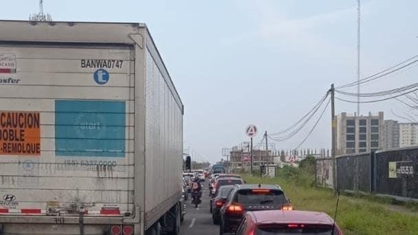 Suspenden rehabilitación del puente de Boca del Río por fuerte tráfico vehicular