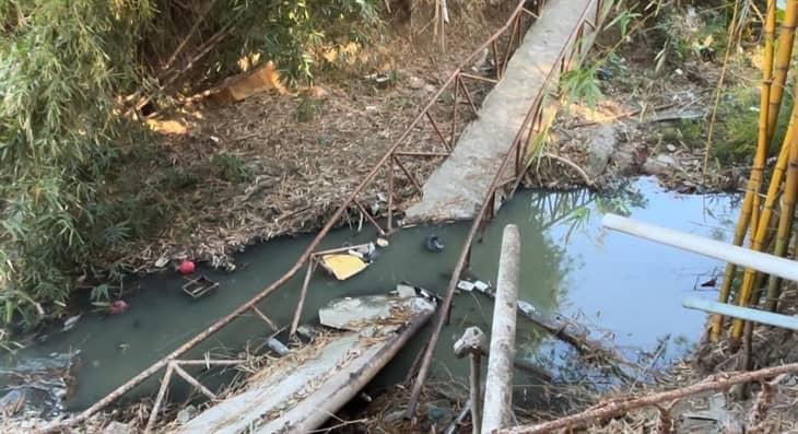 Ciudadanos siguen a la espera de que reconstruyan puente en Poza Rica