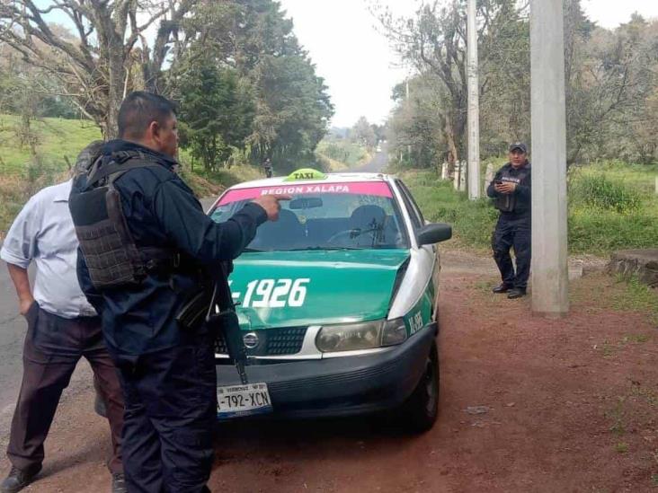 Accidente automovilístico en carrera Acatlán-Naolinco