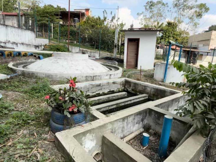 Mal funcionamiento de cárcamo genera olores fétidos en esta zona de Poza Rica