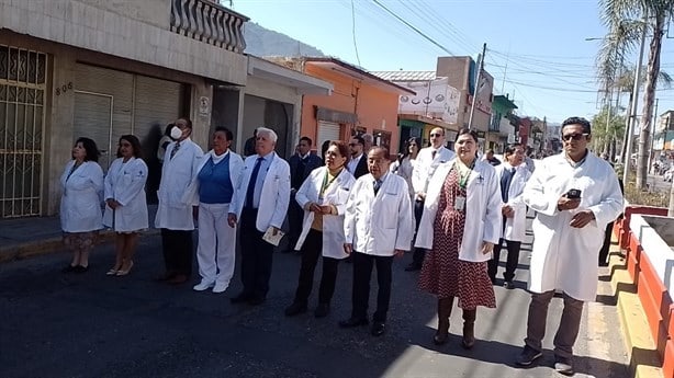 Conmemoran 50 aniversario de la Facultad de Medicina de la UV en Mendoza (+ Video)