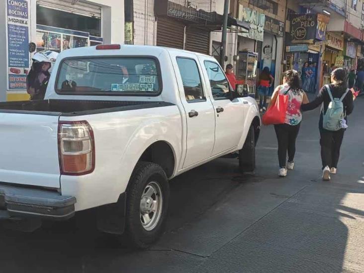 Muere mujer tras ser atropellada por camioneta en Córdoba