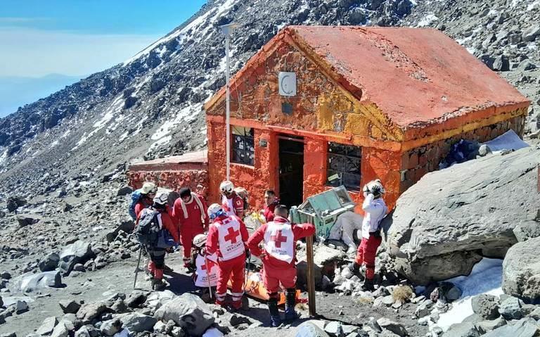 Rescatistas implementan búsqueda de último alpinista extraviado en el Pico de Orizaba