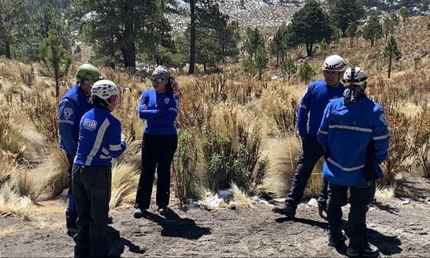 Hallan sin vida a guía de alpinistas perdidos en el Pico de Orizaba; falta uno por rescatar