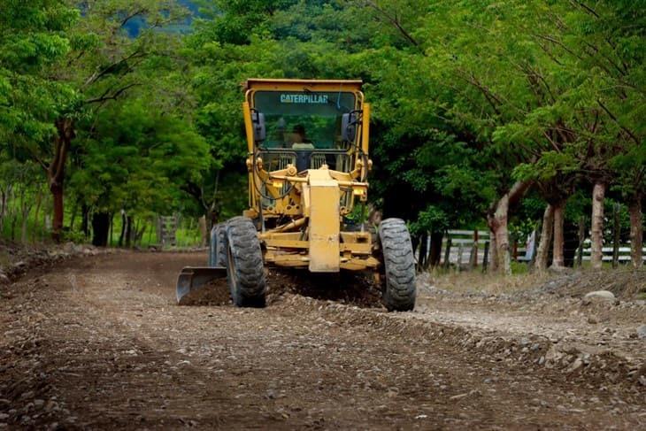 Incrementan 4 mdp al presupuesto para rehabilitación carretera en Misantla