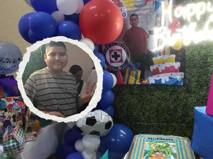 ¡Cumplió su sueño! Regalan a Armando, niño xalapeño con cáncer, una fiesta inolvidable (+Video)