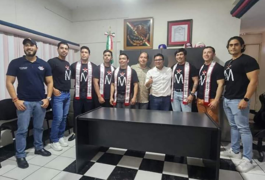 Participantes de Mr. Model Veracruz 2024 recorren Úrsulo Galván
