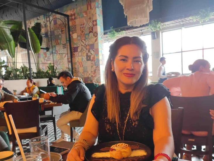 Wendy Velázquez Cardeña celebra en delicioso desayuno