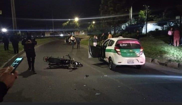 Accidente entre motociclista y taxi deja un lesionado en Banderilla