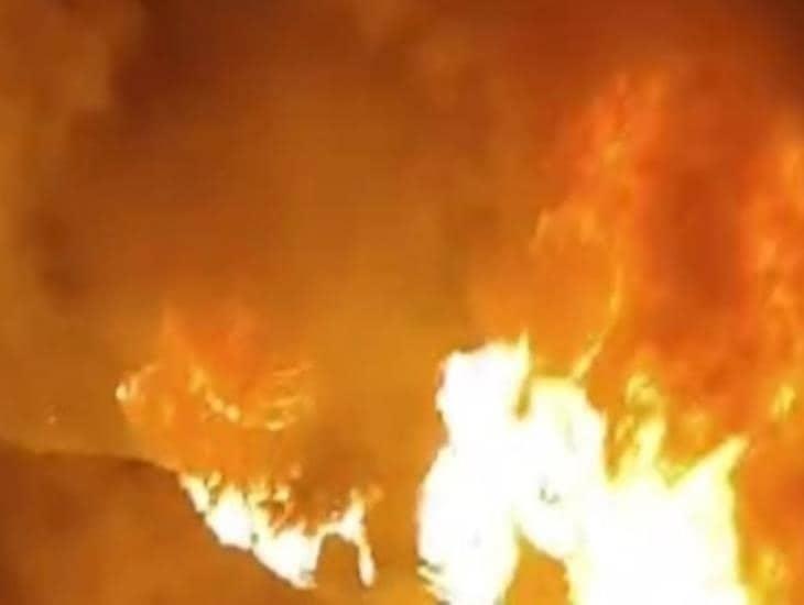 Tráiler se incendia en la autopista Orizaba-Puebla