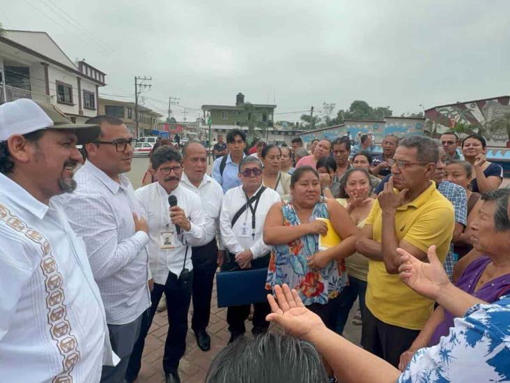 Protestan en Cazones por falta de agua y mal estado de carreteras (+Video)