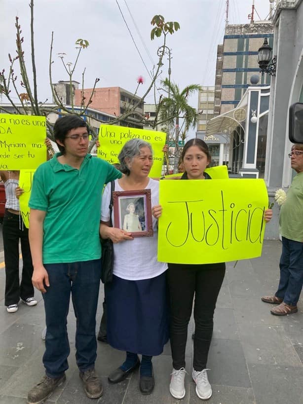 Familiares de Myriam Serrano piden que conductor se quede en la cárcel tras atropellarla | VIDEO