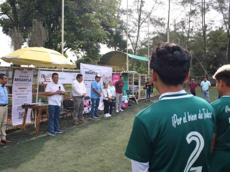 Con cuadrangular de futbol, arranca Expo Feria Educativa de la UPAV en Misantla