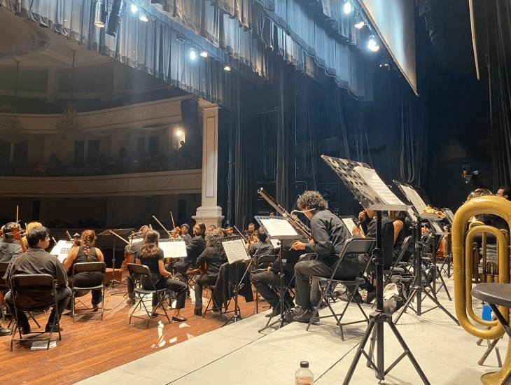 La Orquesta Sinfónica Daniel Ayala realiza magno concierto