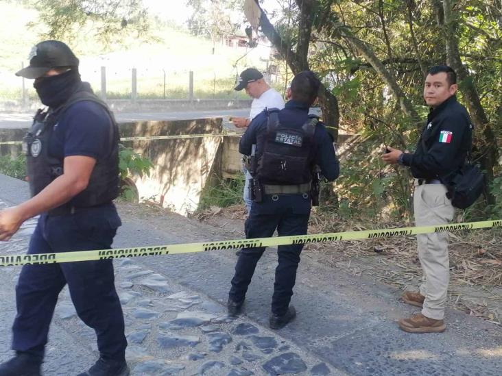 Identifican a motociclista fallecido tras caer a canal de aguas negras, en Córdoba