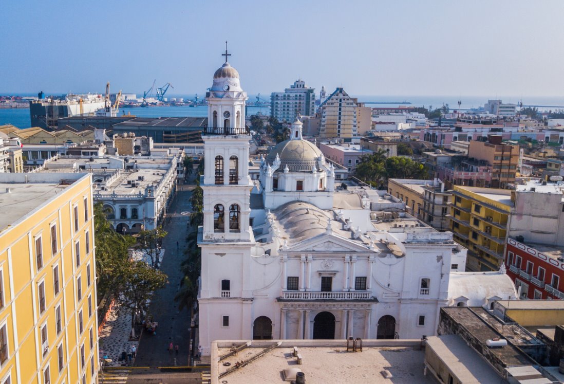 Rehabilitarán techo de la Catedral de Veracruz