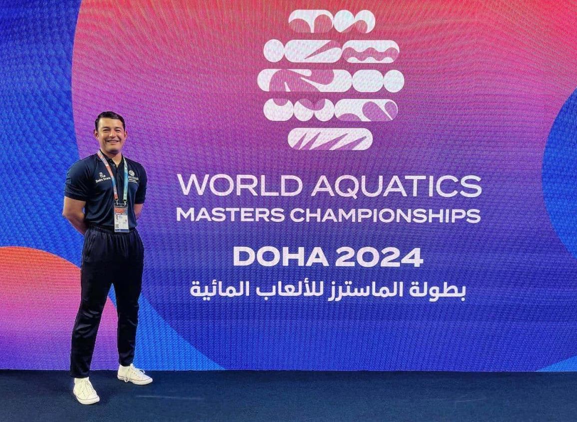 Atleta de Coatzacoalcos participa en Mundial de Natacion en Qatar